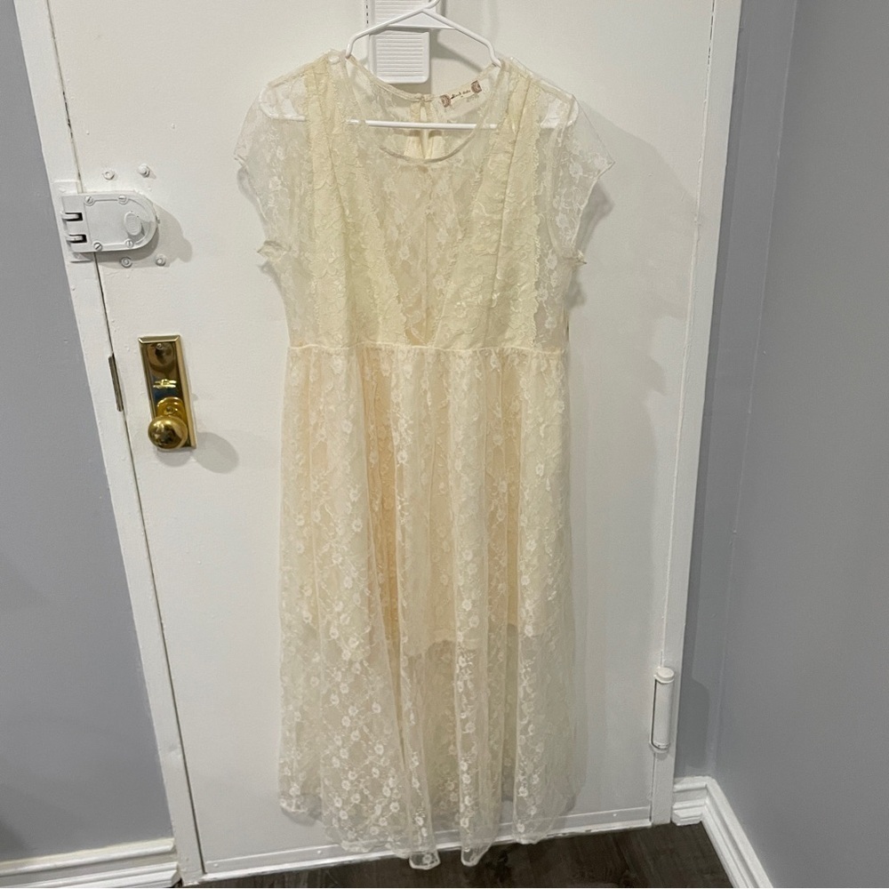NWT Altar'd State Ivory Lace Midi Short Sleeve Dress